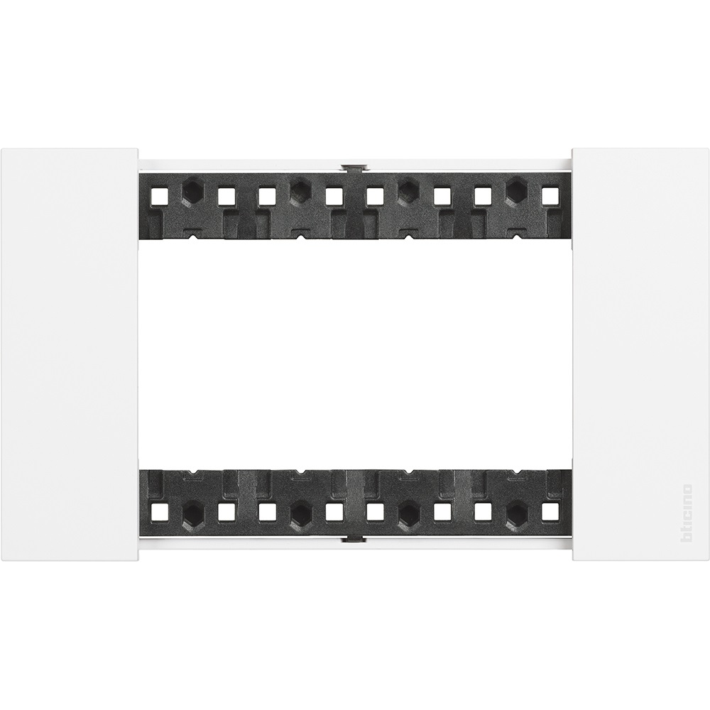 BTicino KA4804KW Placca Living Now 4 Moduli Bianco in Plastica - Dimensioni 147.5 x 86 x 20 mm