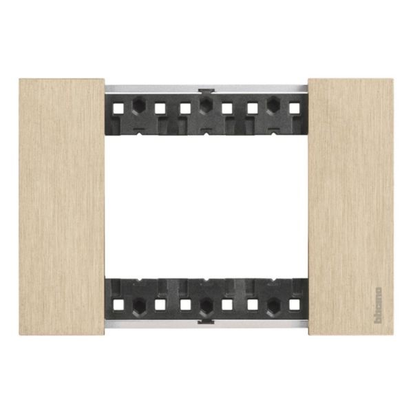 BTicino KA4803ZW Living Now - Placca 3 Moduli Oro in Zama, Dimensioni 86x125 mm