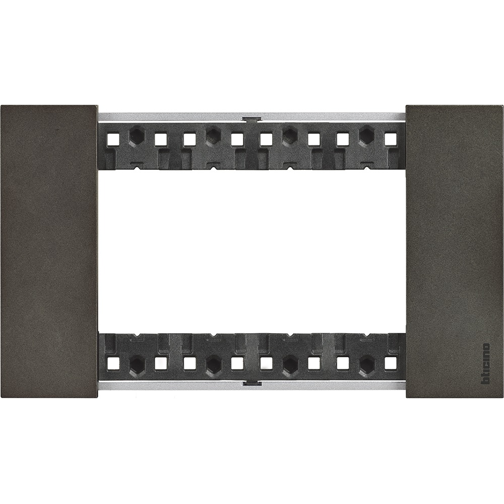 Bticino KA4804NG Living Now - Placca 4 Moduli Space, 147.5 x 86 x 20 mm, Materiale Zama