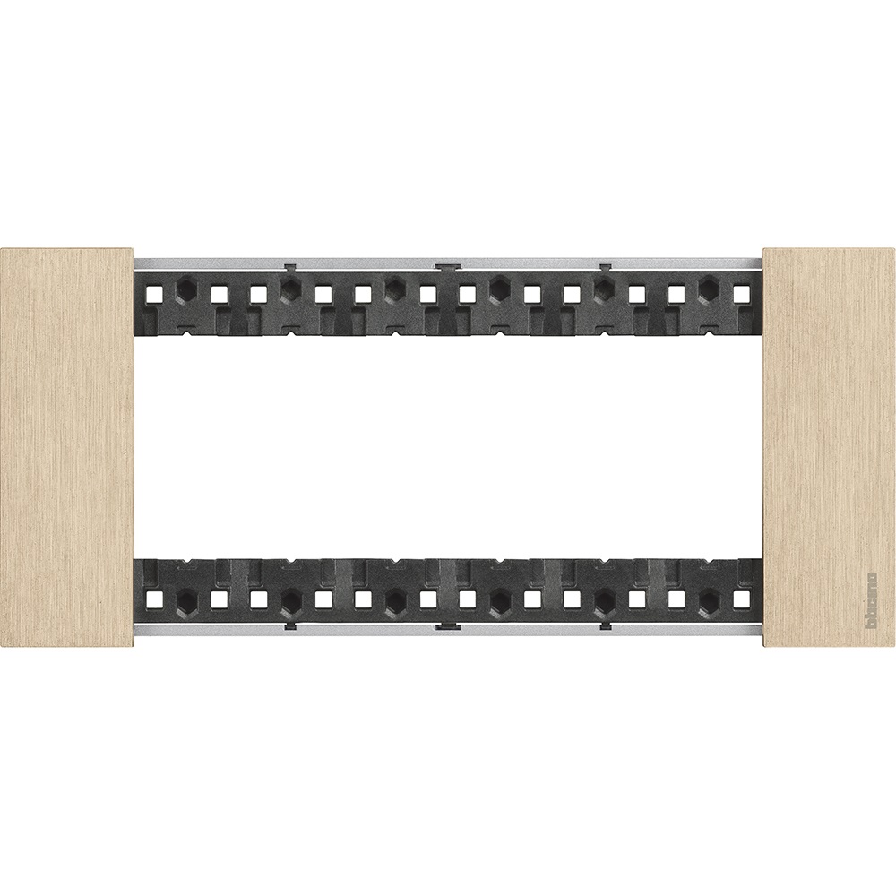 BTicino KA4806ZW Placca Living Now 6 Moduli Oro - Materiale Zama, Dimensioni 86x192.5 mm