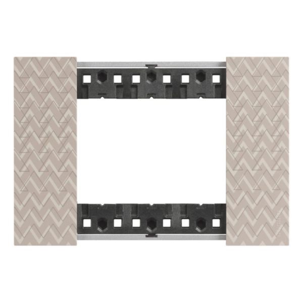 BTicino Living Now KA4803MM - Placca 3 Moduli in Tecnopolimero Effetto Pixel Colore Optic