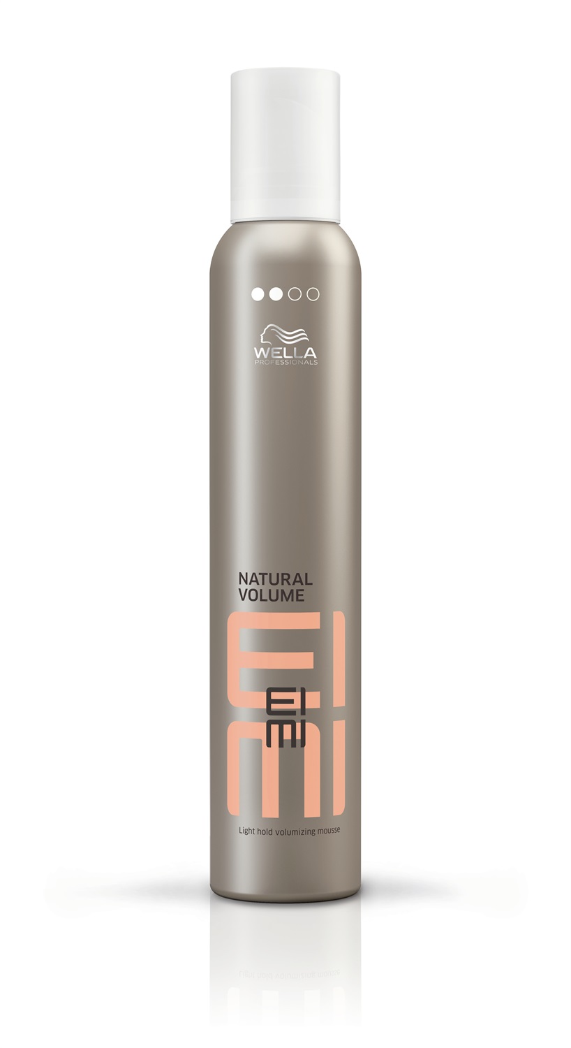 Wella EIMI Natural Volume Mousse Volumizzante 300 ml - Tenuta Morbida e Naturale, Protezione dal Calore