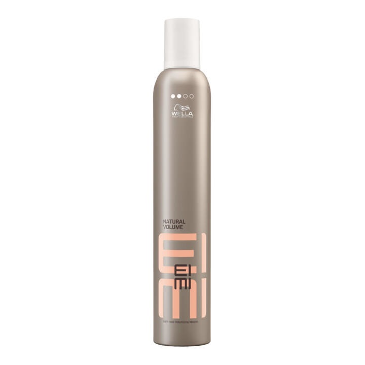 Wella Eimi Natural Volume Mousse Volumizzante 500 ml - Effetto Naturale con Tenuta Leggera e Morbida