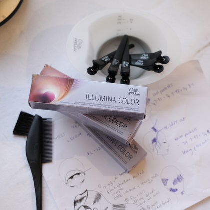 Wella Illumina Color 9/43 - Colorazione Permanente Super Luminosi con Tecnologia Color Microlight