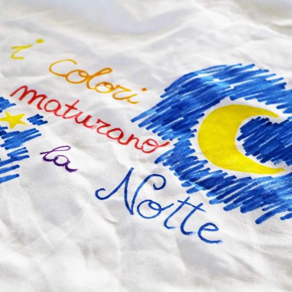 Primo Pennarelli per Tessuto Permanenti - 8 Colori Assortiti, Punta 4,1 mm, Scatola di Cartone