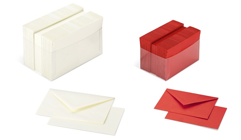 Favini Scatola 100 Buste (90g) e 100 Cartoncini (200g) Rossi - Formato 7,2x11 cm - Certificazione FSC