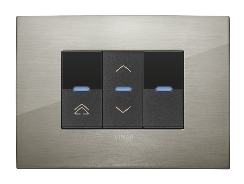 Vimar Placca Classic 3 Moduli Argento - Serie ARKÉ, Metallo Verniciato, Dimensioni 12.2x9x0.86 cm