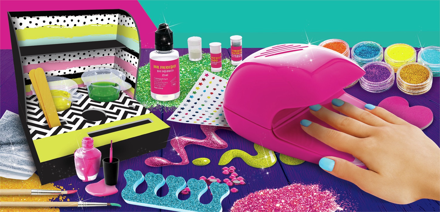 Lisciani I'm A Genius Super Laboratorio di Smalti e Manicure - Kit Completo con Smalti Brillanti, Che Cambiano Colore e Brillano al Buio
