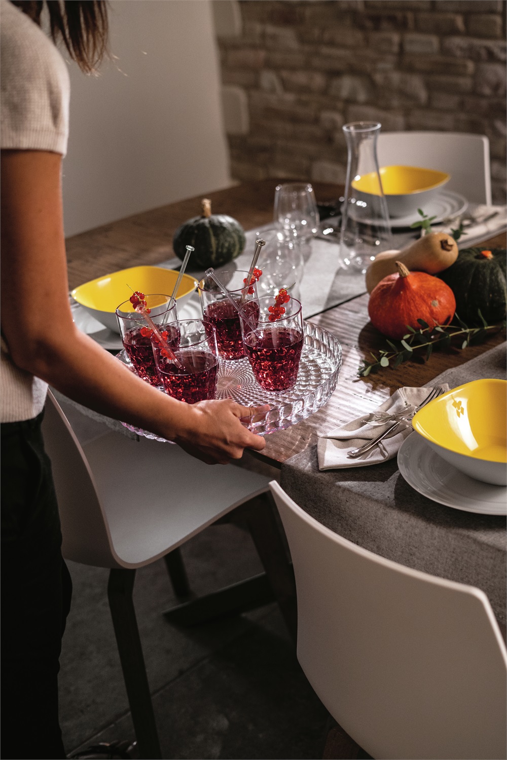 GUZZINI Set Tortiera Piccola Trasparente Tiffany 30cm - Elegante e Funzionale per Torte e Finger Food