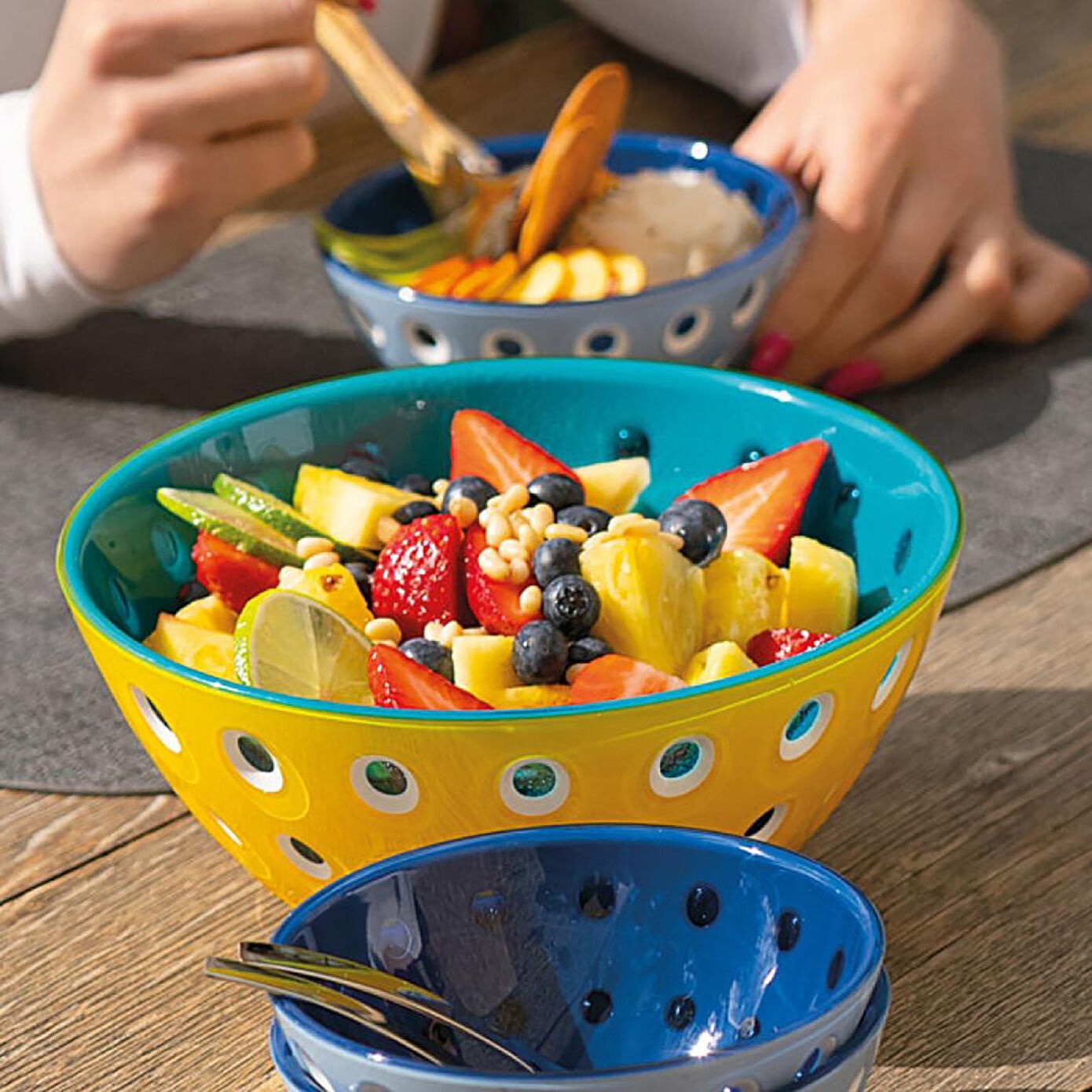 Guzzini Ciotola Le Murrine 25 cm in SAN - Design Elegante e Versatile, Gialla-Azzurra