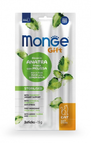 Monge Gift Soft Sticks Sterilised per Gatti Adulto - Anatra Fresca con Melissa e Mirtilli Rossi, 15 g