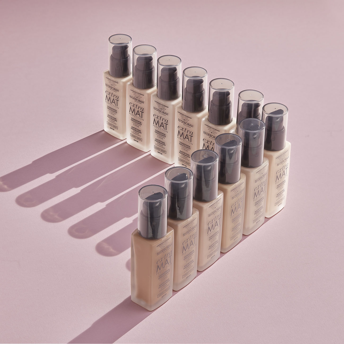 Deborah Milano Fondotinta Extra Mat Perfection 3.3 Gold - 30 ml, Finish Opaco, Texture No Transfer e Humidity Proof, SPF20