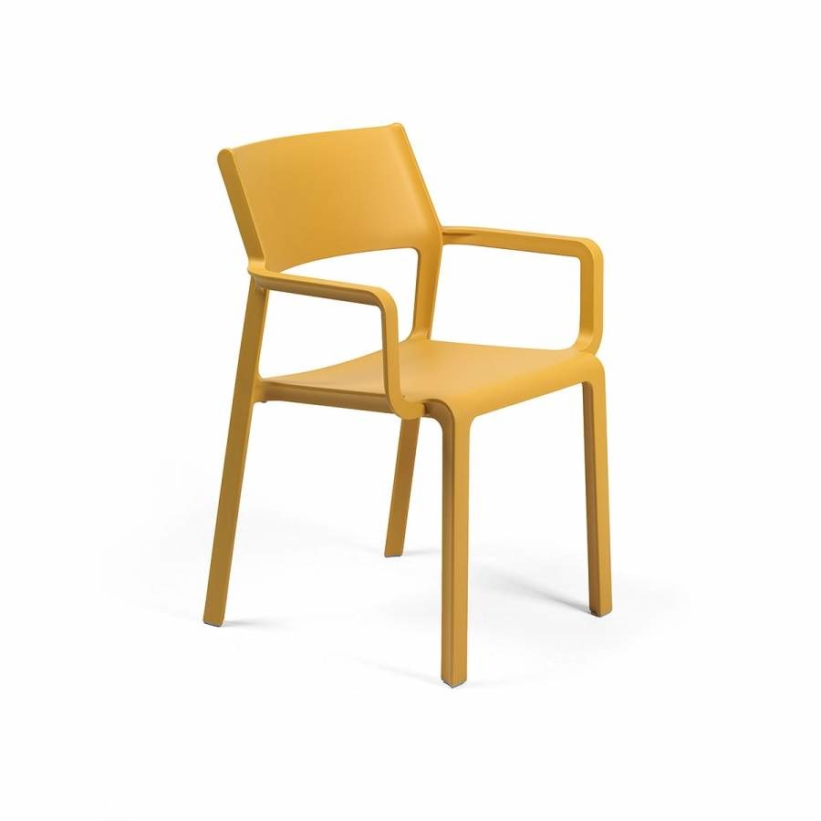 Nardi Trill Poltrona Senape Impilabile in Polipropilene Fiberglass Anti-UV con Braccioli