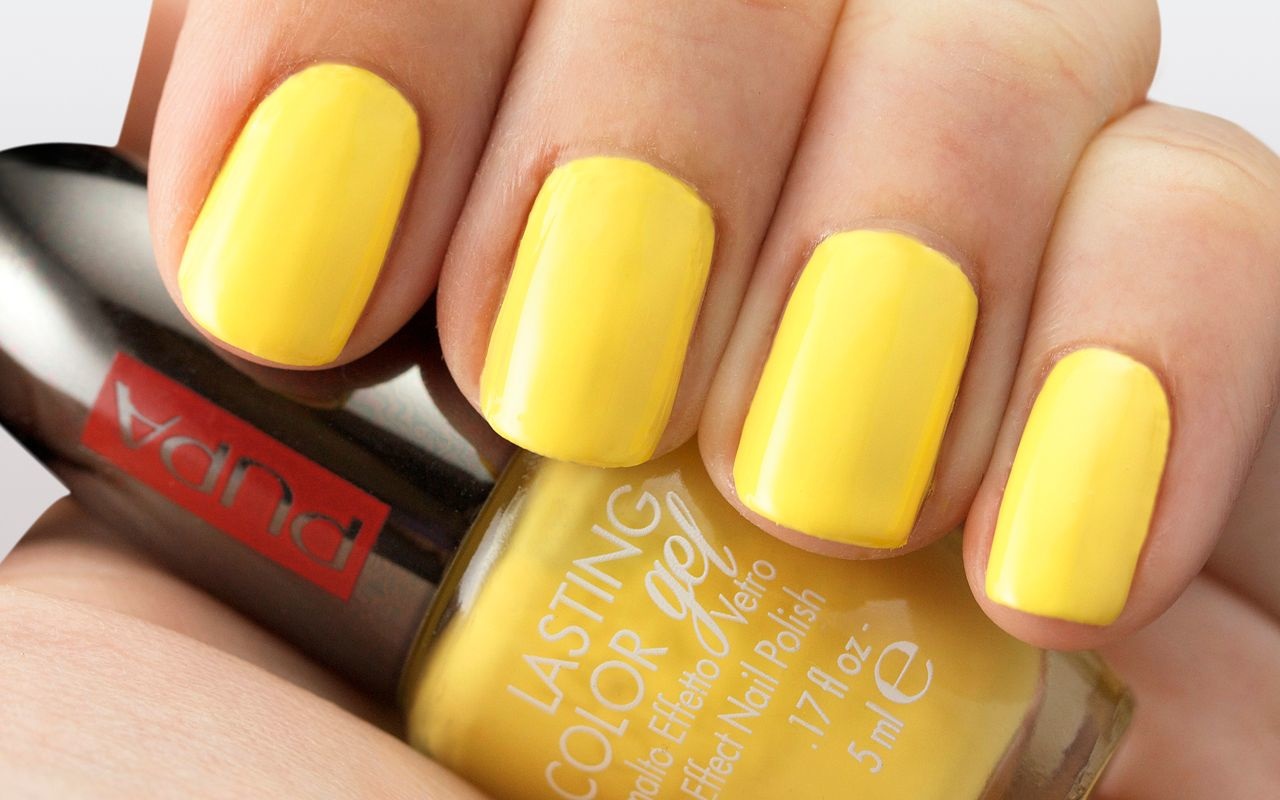 PUPA Milano Lasting Color Gel 082 Sunny Yellow - Smalto Effetto Gel Ultra Lucido 5 ml Senza Lampada UV