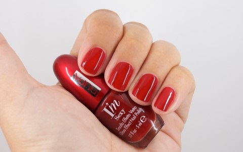 PUPA Milano I'M Sexy Smalto Effetto Vetro 002 Rouge Excess 5ml - Ultra Lucido e Plumping