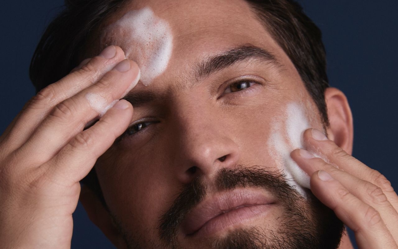 PUPA Milano Mousse Cleanser 100 ml - Schiuma Detergente Viso e Barba, Formula Naturale, Pelle Morbida e Radiosa