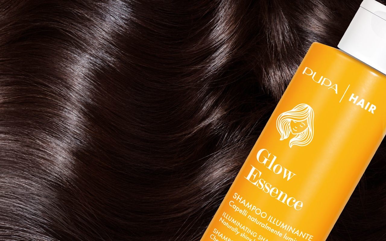 PUPA Glow Essence Shampoo Illuminante 250 ml - Deterge e Dona Lucentezza con Olio di Cocco, Primula e Monoi
