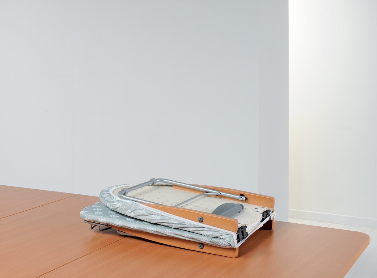 Foppapedretti Stirofast Noce - Asse da Stiro Pieghevole Portatile con Piano in Multistrato di Pioppo e Borsa da Trasporto