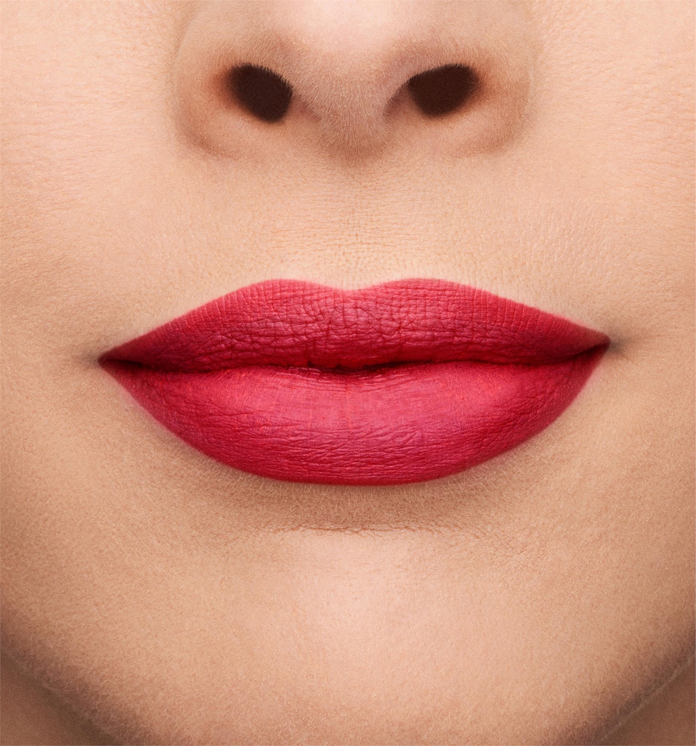 Collistar Puro Rossetto Matte 111 Rosso Milano - Rossetto Cremoso Lunga Durata con Finish Opaco e Idratante