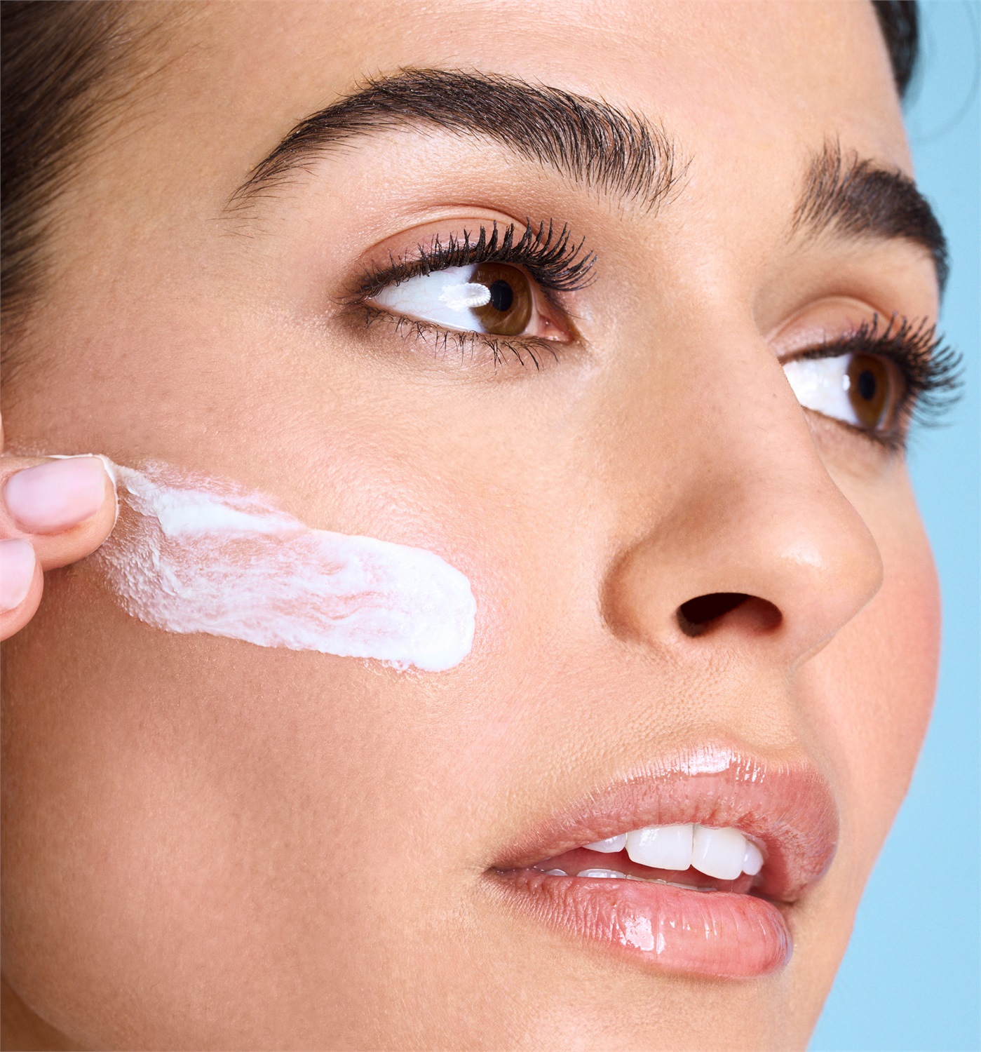 Collistar Latte Detergente Anti-Età Viso-Occhi 250ml - Rimuove Delicatamente Trucco e Impurità, Ideale per Pelli Mature e Sensibili, Arricchito con Elicriso Antiossidante