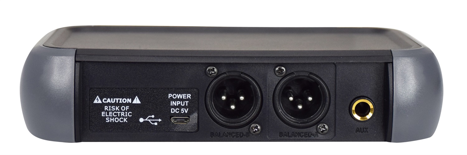 Karma Doppio Radiomicrofono Palmare UHF Set 8202 - Frequenza 679.100 MHz a 694.100 MHz, con Display e Alimentazione da Presa