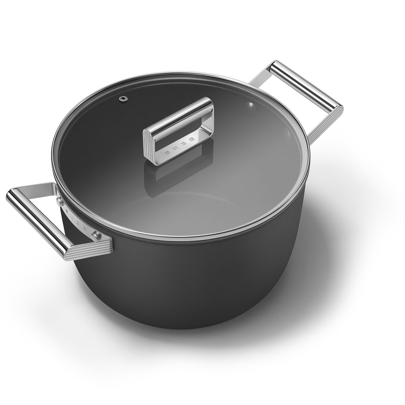 Smeg Casseruola Antiaderente CKFC2611BLM con Coperchio, Diametro 26 cm, Maniglie in Acciaio Inox, Capacità 7,7L, Nero