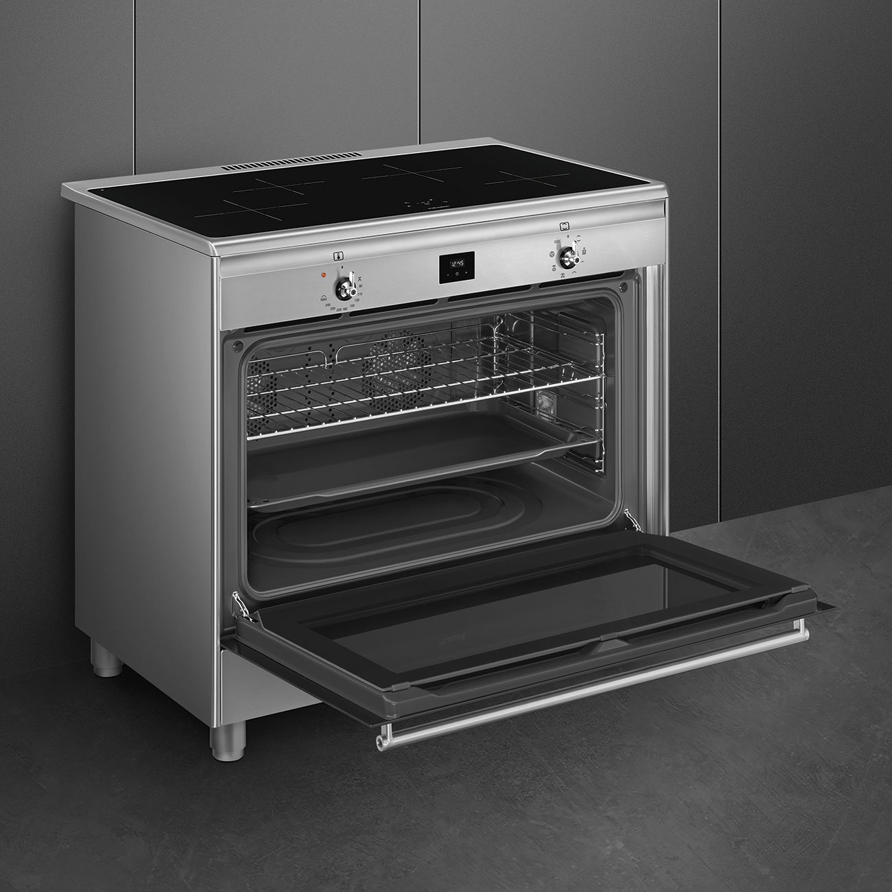 Smeg CG90CIXT Cucina 90x60 cm con Forno Elettrico Termoventilato e Piano Cottura a Induzione 4 Fuochi, Nero e Acciaio Inox, Classe A