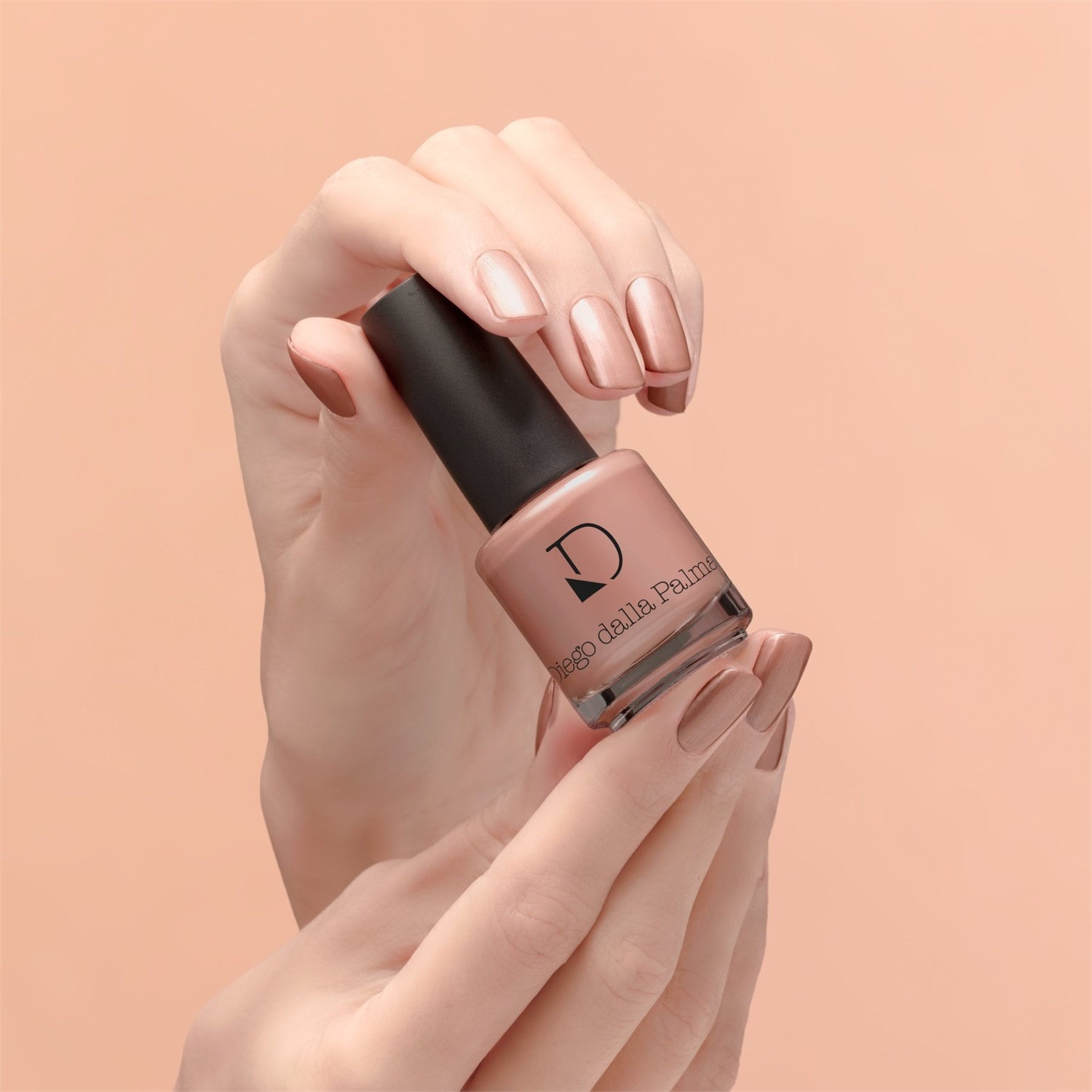 Diego Dalla Palma Smalto per Unghie 214 New Baroque - Colore Bronzo, Massima Coprenza, Effetto Super Brillante, Lunga Tenuta, 14 ml