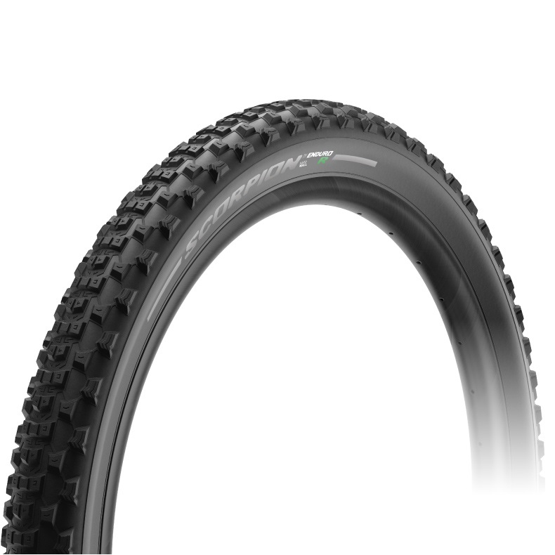 Pirelli Scorpion Enduro R Copertone MTB 29x2.40 Rear Specific Tubeless Ready con mescola SMARTGRIP e strato HARD WALL