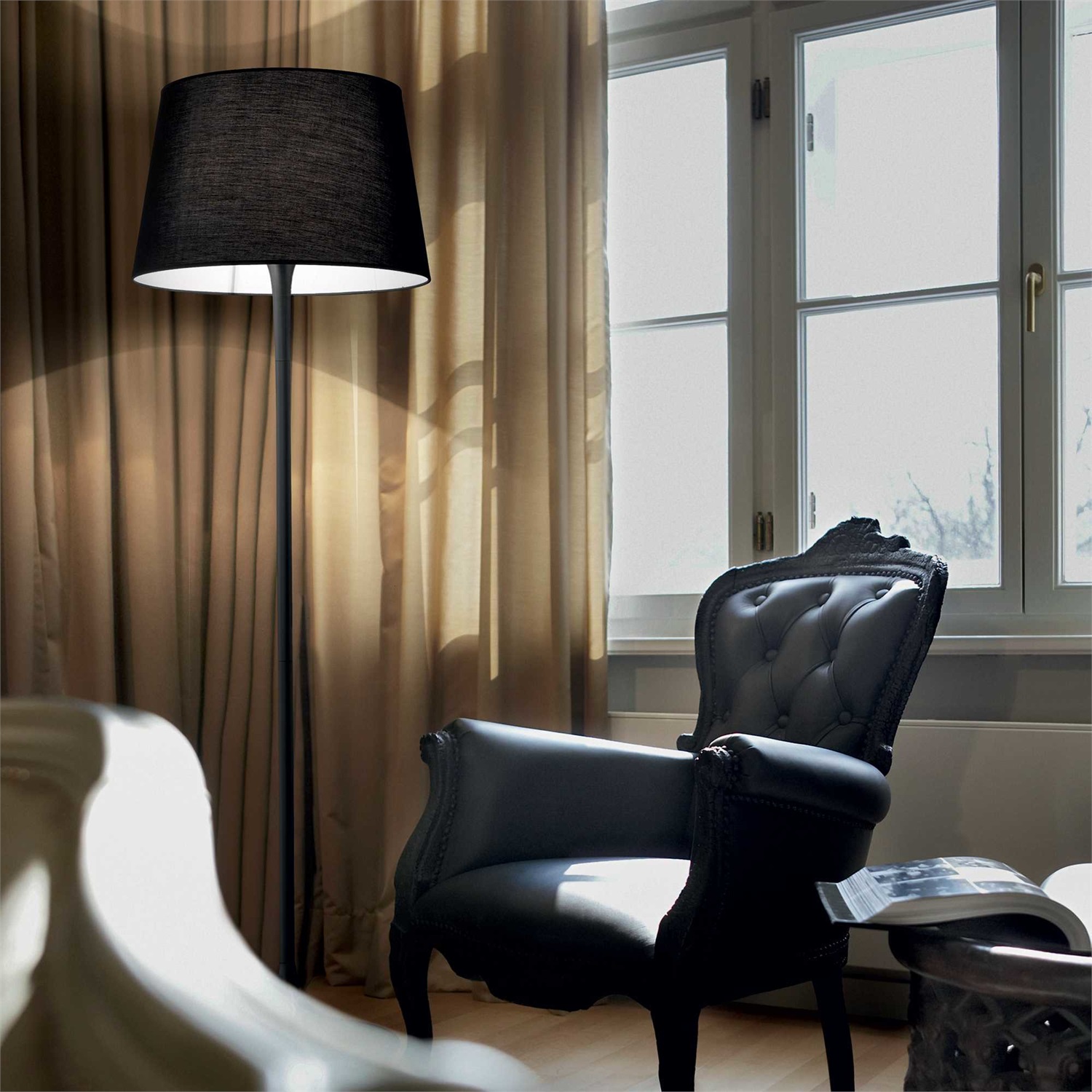 Ideal Lux Lampada da Terra London PT1 Nera, E27, 1 Luce, Dimensioni D 500 x H 1740 mm