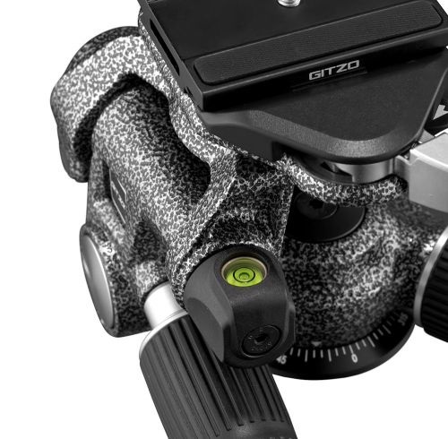 Gitzo GHF3W Testa Fluida a 3 Vie per Treppiede in Magnesio Ultraleggero, Nero, con Livella a Bolla e Impugnature Ergonomiche, Capacità fino a 13 kg