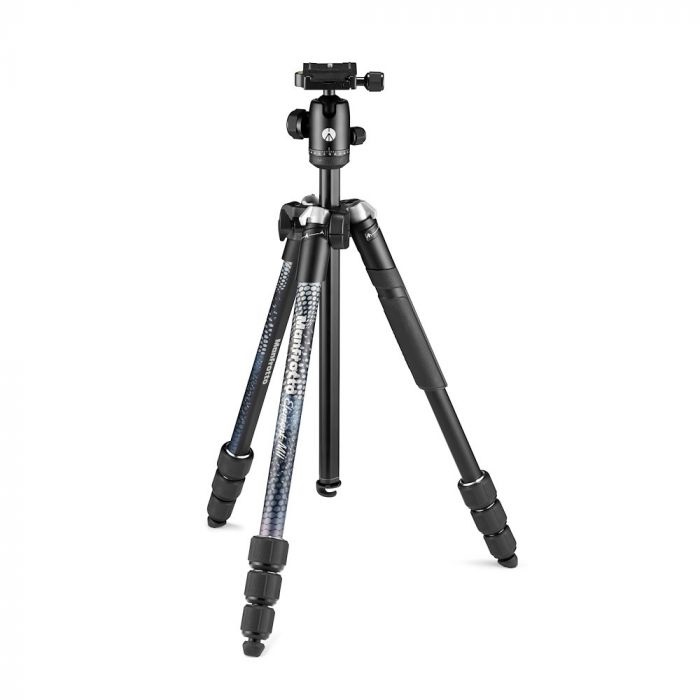 Manfrotto Element MII Treppiede da Viaggio in Alluminio con Testa a Sfera e Sacca per Trasporto - Compatibile con Fotocamere Compatte, CSC, DSLR, 4 Sezioni, 1,55 kg, Nero