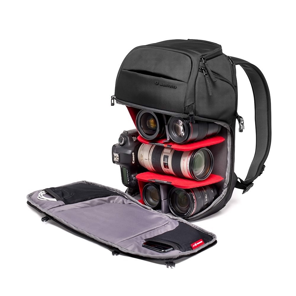 Manfrotto Advanced Fast III Zaino Fotografico Professionale per Reflex/Mirrorless - Compatibile con Fotocamera Full Frame, Divisori Imbottiti, Accesso Laterale, Attacco per Treppiede e Vano per Laptop da 15