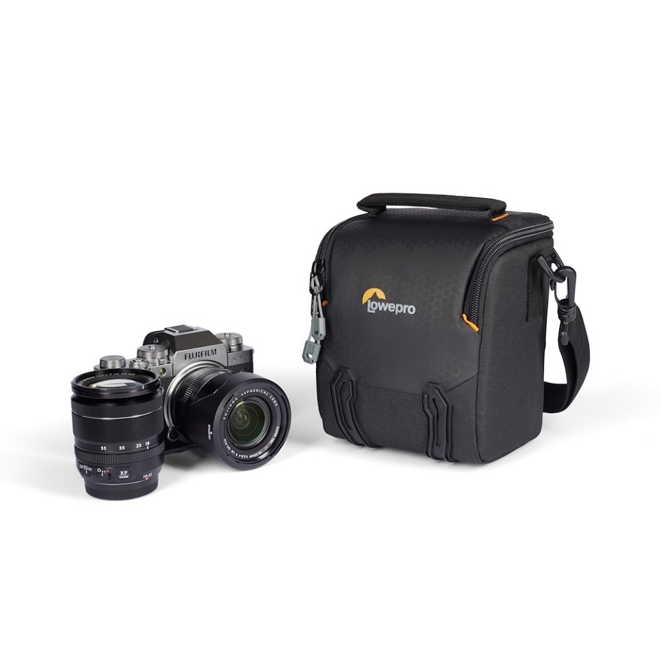 Lowepro Adventura SH 120 III - Borsa a Tracolla per Fotocamera Mirrorless, Impermeabile, Compatibile con Sony Alpha 7 e Canon RP, Nero