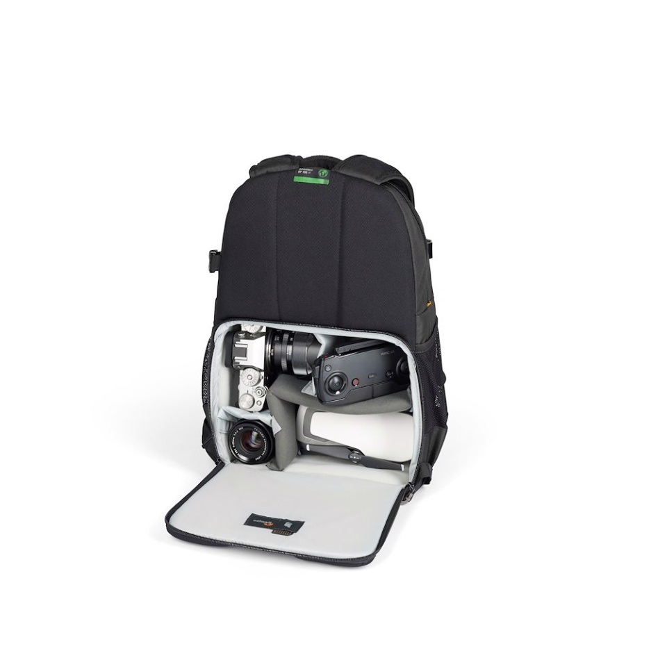 Lowepro Adventura BP 150 III Zaino Fotocamera Nero con Supporto per Treppiede e Tasca per Tablet da 11''