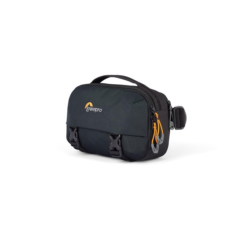 Lowepro Trekker Lite HP 100 - Zaino per Macchina Fotografica Compatto con Tasca per Tablet, Borsa per Fotocamere Mirrorless, Sistema di Compressione UltraCinch, Nero