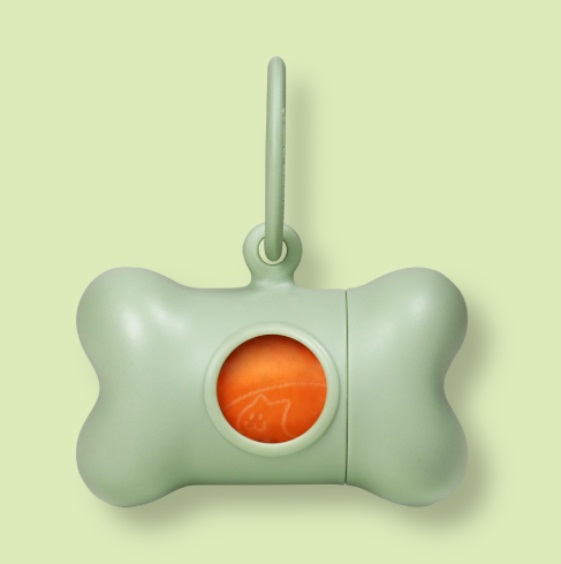 United Pets Bon Ton Provencal Verde - Dispenser Portasacchetti per Cani e Gatti - 100% Plastica Riciclata - Dimensioni 8x4,2x5 cm - Include 10 Sacchetti