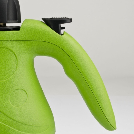 Girmi AP30 Pulitore a Vapore Portatile 1050 W, 350 cc, 30 g/min, Pressione Massima 3.2 bar, Autonomia 10 min, Nero/Verde