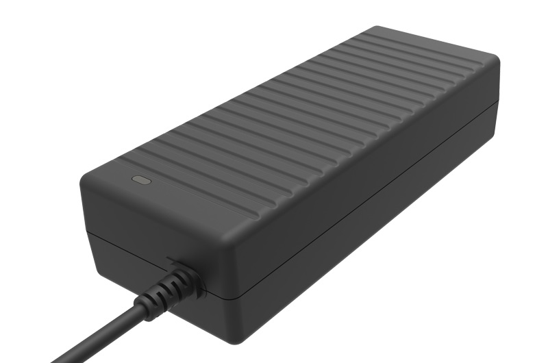 iTek ITNBAE120 Alimentatore Universale per Notebook 120W con 12 Connettori e Porta USB 5V1A, Compatibile con Computer Portatili e Tablet, Nero