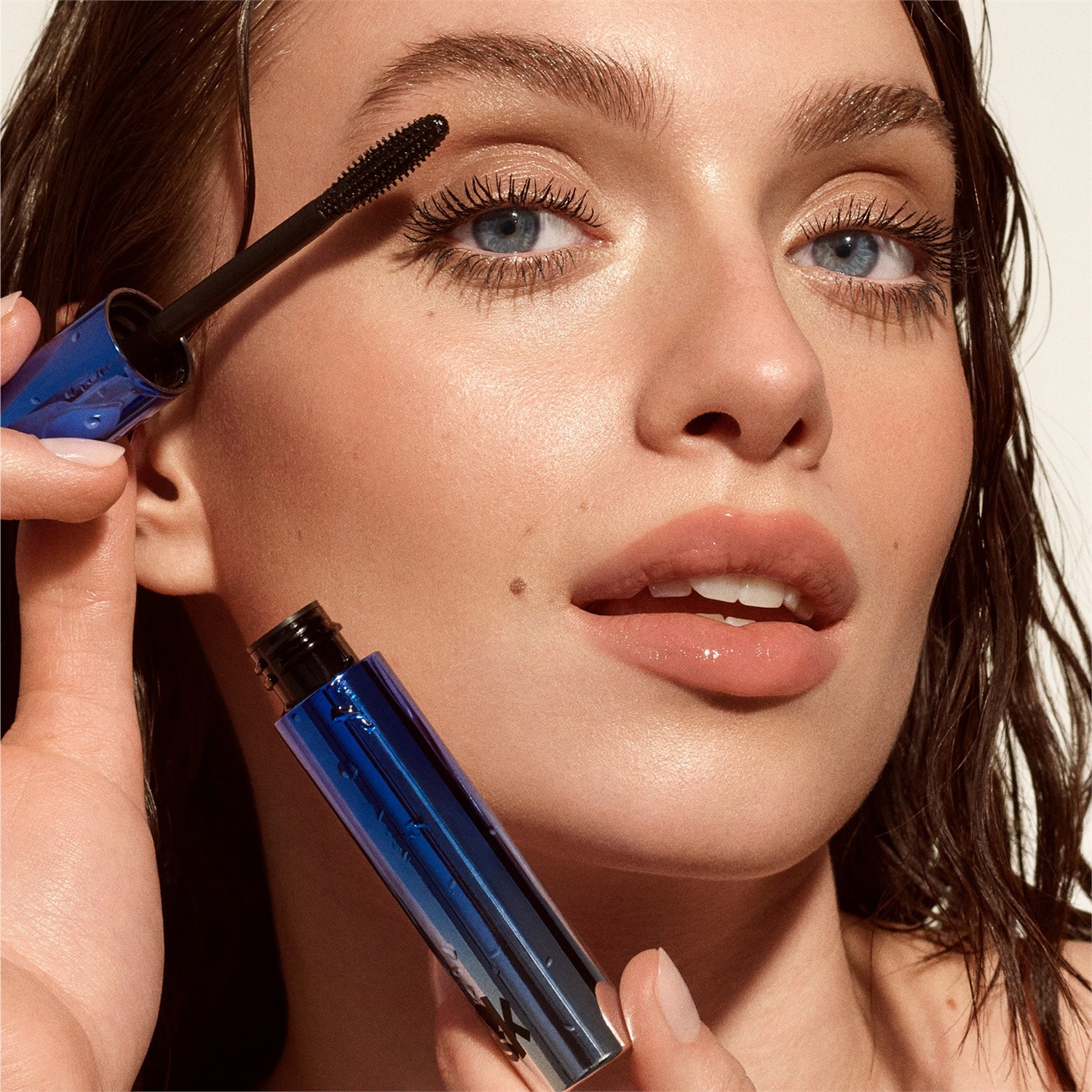 Overskin Mascara Sharp Volume Waterproof - Volume, Lunghezza e Definizione con Scovolino 3D