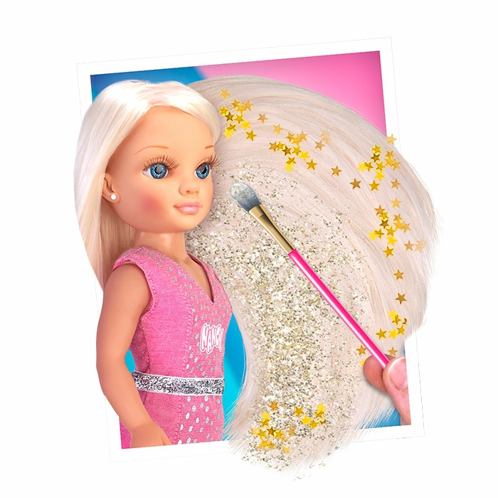 Famosa Nancy NAC47000 Bambola Extra Long Hair con Accessori per Acconciature