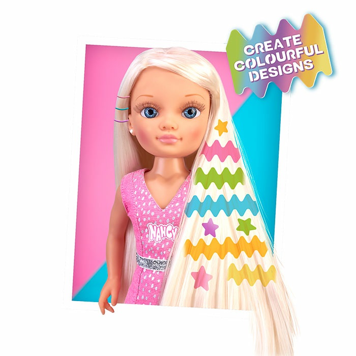 Famosa Nancy NAC47000 Bambola Extra Long Hair con Accessori per Acconciature
