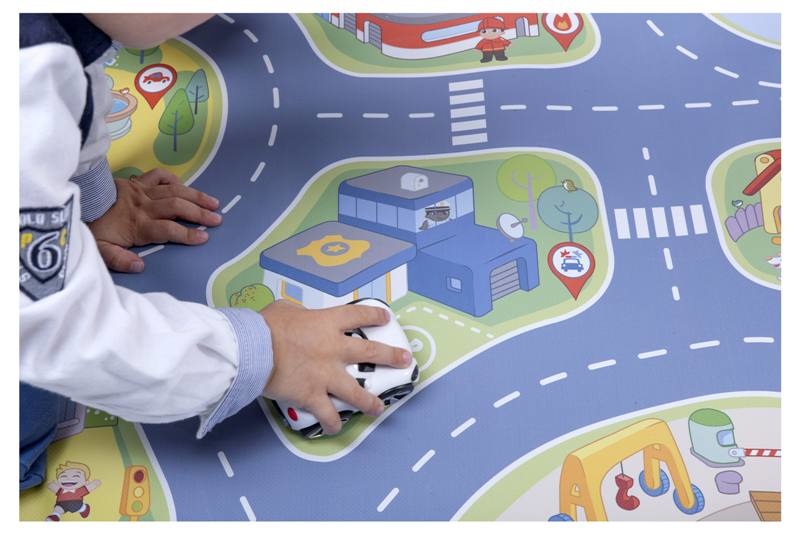 Chicco Tappeto Elettronico della Città con Luce e Suoni - Gioco Educativo per Bambini 2-6 Anni