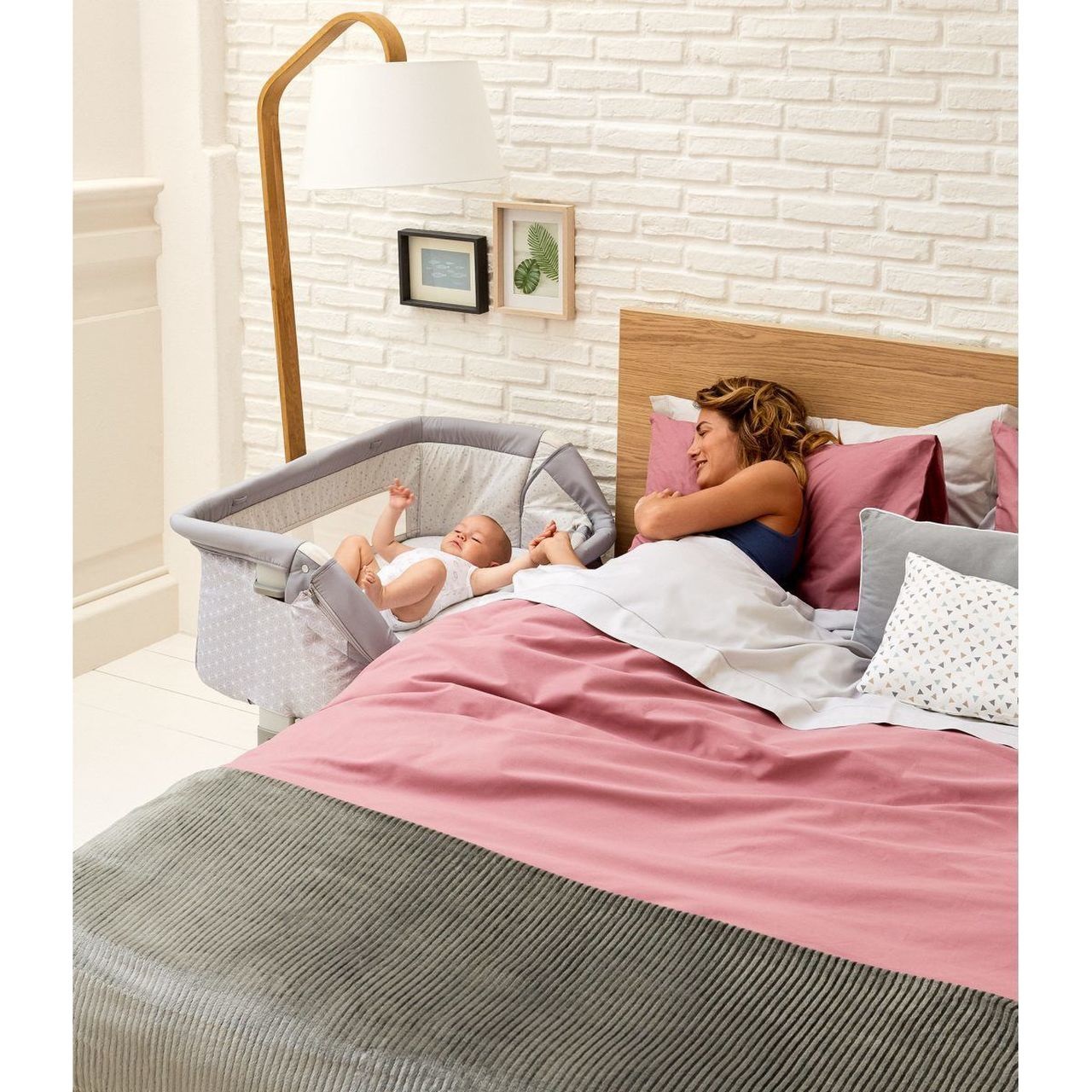 Chicco Next2Me Dream Culla Neonato Fianco Letto Turchese - Cosleeping, Lettino con Materasso, Modalità Dondolo, Spondina Apribile, 4 Ruote e Borsa da Viaggio