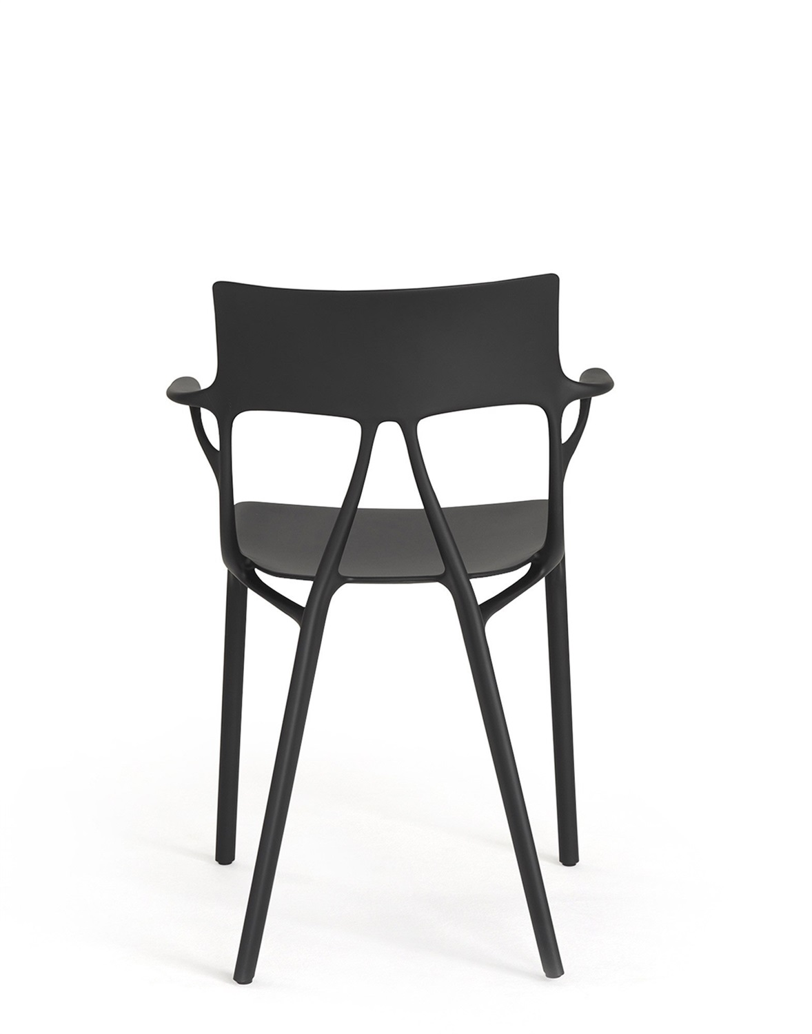Kartell A.I. Sedia con Braccioli in Tecnopolimero Riciclato, Nero, Design Philippe Starck, H 81 cm, Set da 2