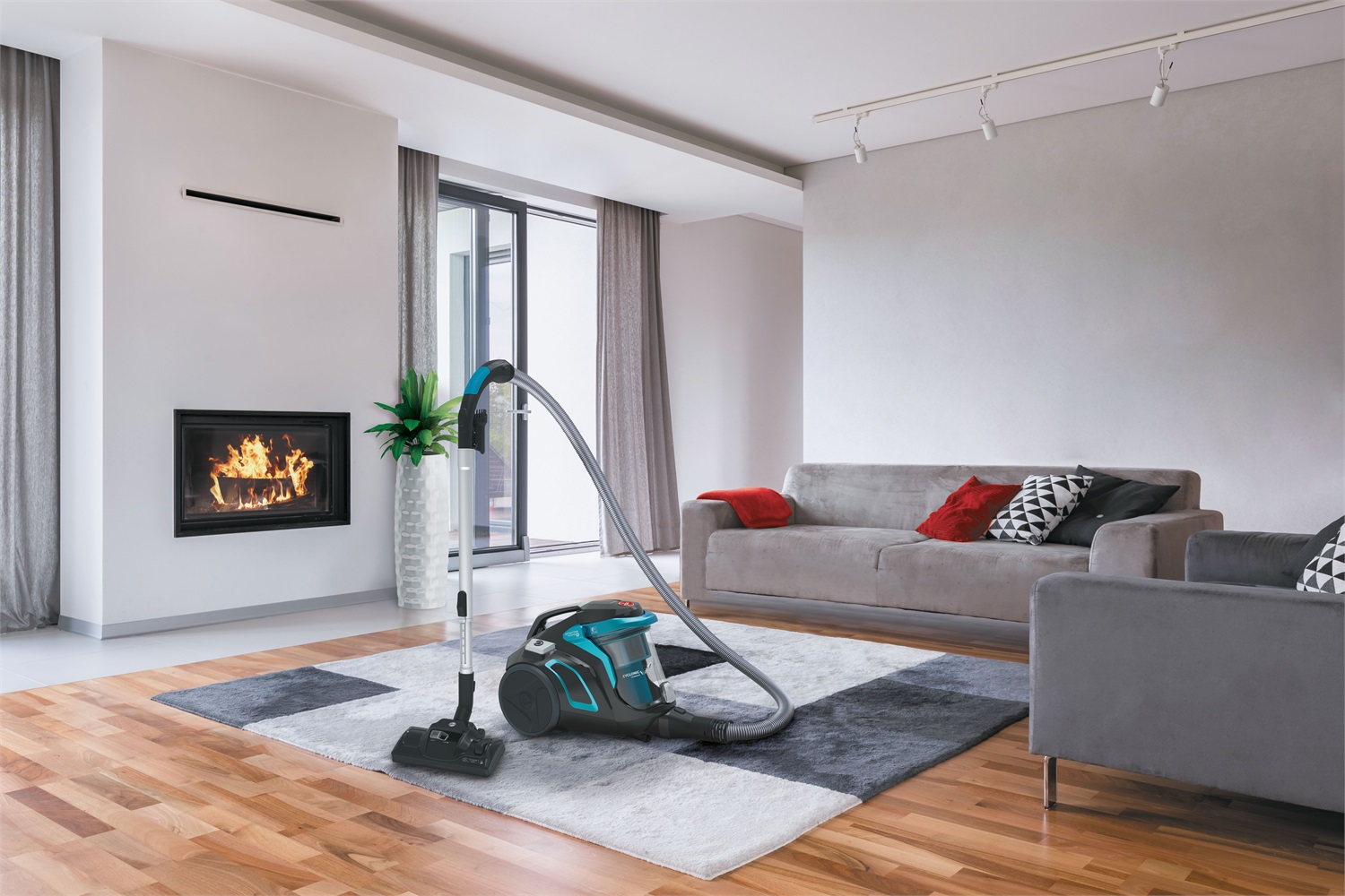 Hoover HP710PAR 011 H-Power 700 Aspirapolvere a Traino Senza Sacco Ciclonico 850 W con Filtro HEPA e Spazzola per Pavimenti Parquet, 2 L, 68 dBA