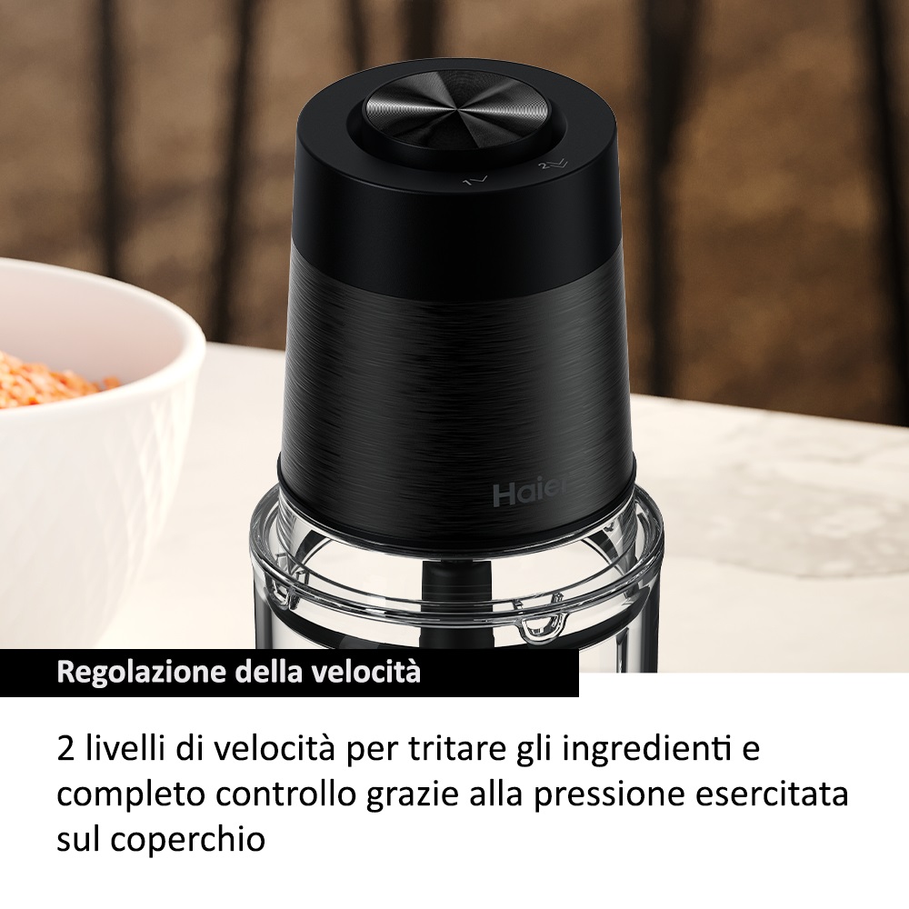 Haier Tritatutto I-Master Serie 5 Nero, Elettrico 550W, 4 lame in acciaio inox, 2 velocità, Ciotola in vetro 0,5 L, Base antiscivolo