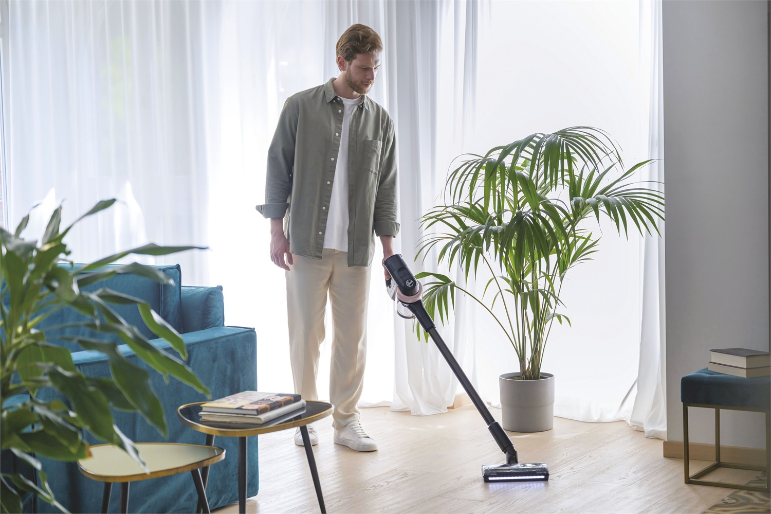 Hoover Pet Edizione Speciale - Aspirapolvere senza fili 360°, spazzola anti-groviglio con luci LED e mini turbo spazzola per peli di animali