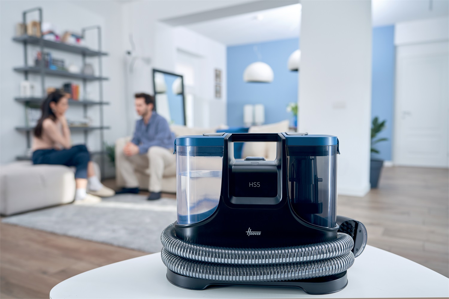 Hoover HS500 Pulitore a Vapore Portatile 1,5 L 400 W - Nero e Blu, per Tappeti e Tessuti