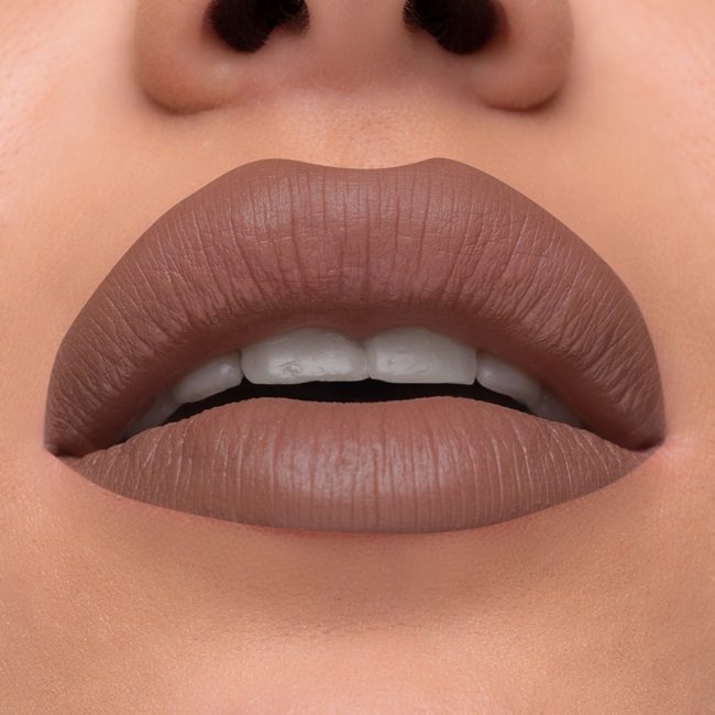 Mulac Cosmetics Rossetto Opaco Sex Trainer 45 - 3.5g, Texture Pastel Matte, Finish Vellutato, Formula Vegan